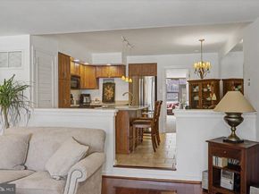 28 Riverhill Way, New Hope PA 18938