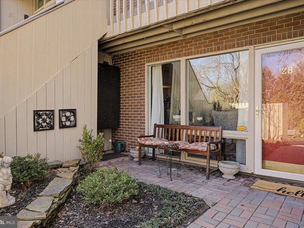28 Riverhill Way, New Hope PA 18938
