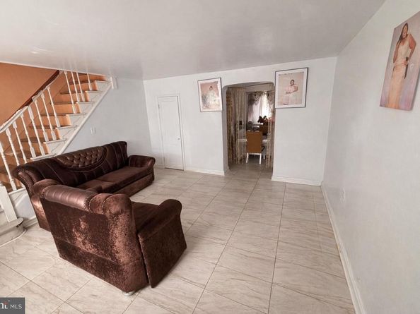 1305 Robbins Street, Philadelphia PA 19111