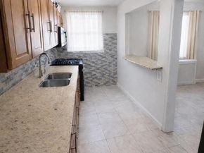 1305 Robbins Street, Philadelphia PA 19111