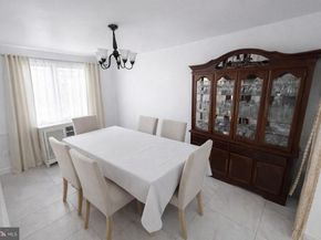 1305 Robbins Street, Philadelphia PA 19111