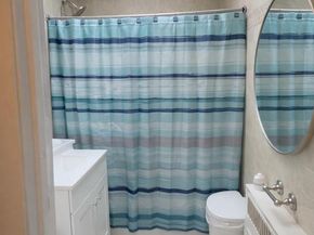 1305 Robbins Street, Philadelphia PA 19111