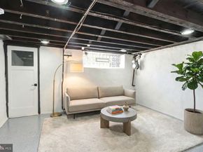 6208 Shelbourne Street, Philadelphia PA 19111