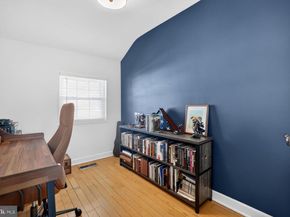 2515 N Dearing Street, Alexandria VA 22302