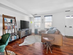 2515 N Dearing Street, Alexandria VA 22302