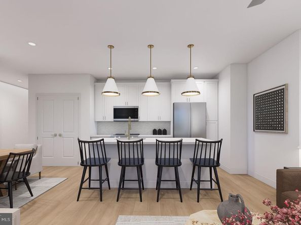 9475B Sprague Avenue 3, Fairfax VA 22031