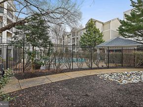 12957 Centre Park Circle 103, Herndon VA 20171