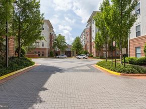 2765 Centerboro Drive 247, Vienna VA 22181