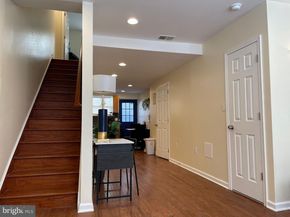 814 S 13TH Street, Philadelphia PA 19147