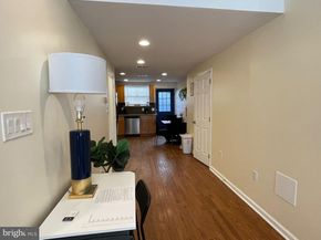 814 S 13TH Street, Philadelphia PA 19147