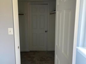5106 F Street SE 8, Washington DC 20019