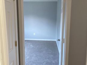 5106 F Street SE 8, Washington DC 20019