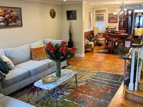 6023 Woodcrest Avenue, Philadelphia PA 19131