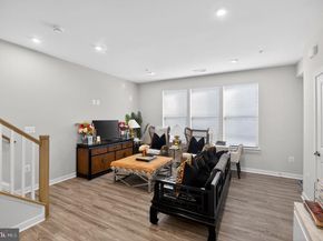 13574 Innovation Station Loop 19A, Herndon VA 20171