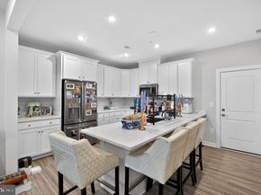 13574 Innovation Station Loop 19A, Herndon VA 20171