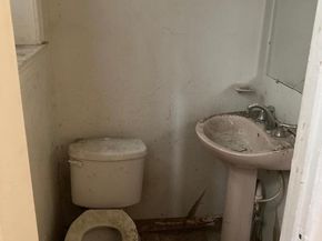 5917 Old York Road, Philadelphia PA 19141