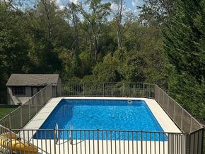 212 Red Maple Court, Chalfont PA 18914