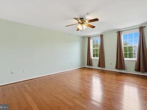 212 Red Maple Court, Chalfont PA 18914
