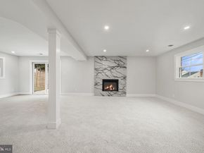 437 Glyndon Street NE, Vienna VA 22180