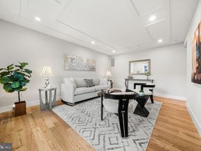 437 Glyndon Street NE, Vienna VA 22180