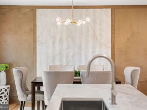 437 Glyndon Street NE, Vienna VA 22180