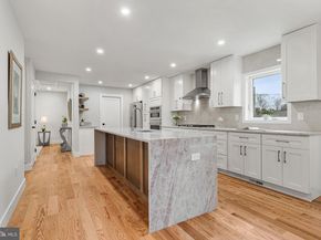 437 Glyndon Street NE, Vienna VA 22180