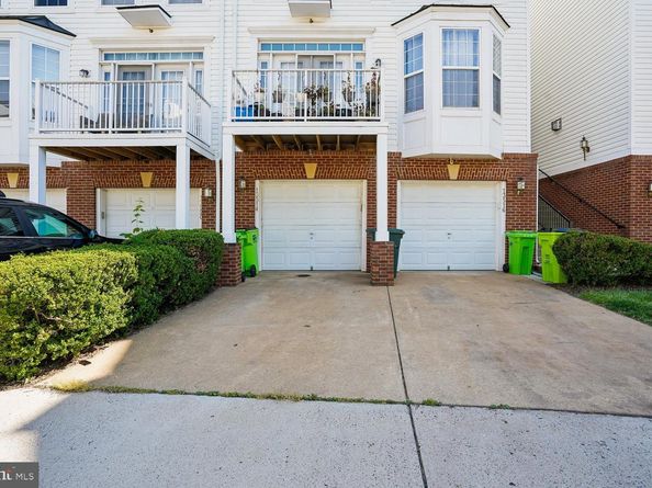 13514 Davinci Lane 61, Herndon VA 20171