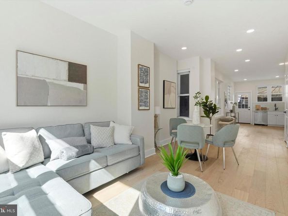 2345 S Bancroft Street, Philadelphia PA 19145