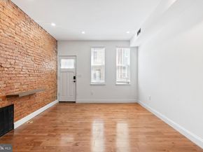 531 Hoffman Street, Philadelphia PA 19148