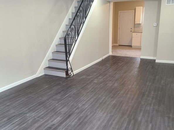 725 Tree Street, Philadelphia PA 19148