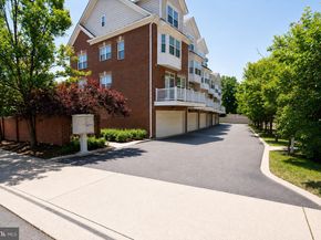 1910 N Adams Street N, Arlington VA 22201