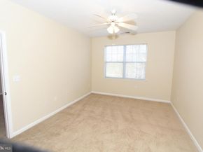 12956 Centre Park Circle 317, Herndon VA 20171