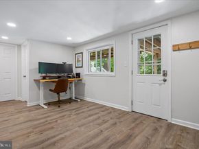 3536 N Dickerson Street, Arlington VA 22207