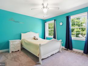 1203 Crespo Lane, Bensalem PA 19020