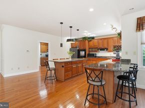 1203 Crespo Lane, Bensalem PA 19020