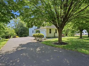 1203 Crespo Lane, Bensalem PA 19020