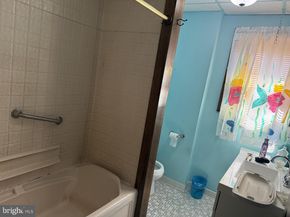 1006 Harrison Street, Philadelphia PA 19124