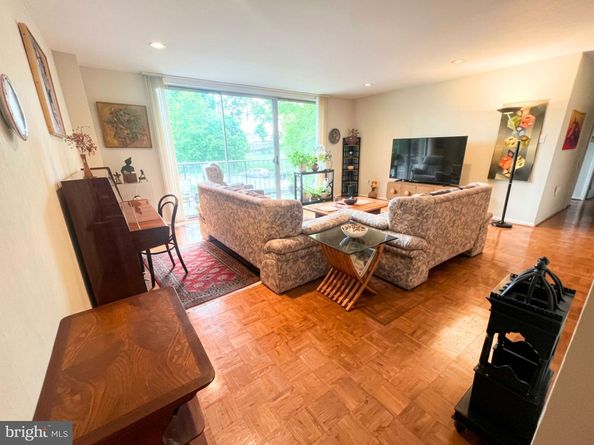 309 Florence Avenue 205N, Jenkintown PA 19046