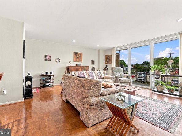 309 Florence Avenue 205N, Jenkintown PA 19046