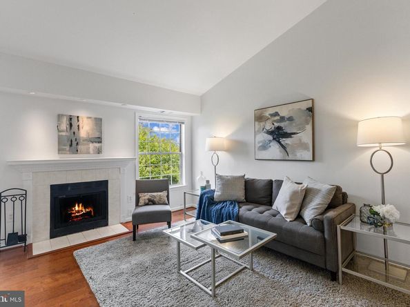 2903 S Woodley St H, Arlington VA 22206
