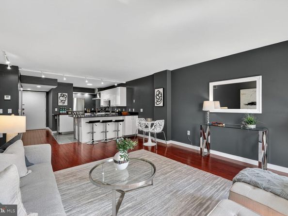 1015 33rd Street NW 409, Washington DC 20007