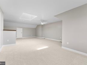 6308 Chaucer View Circle, Alexandria VA 22304