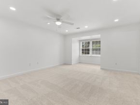 6308 Chaucer View Circle, Alexandria VA 22304