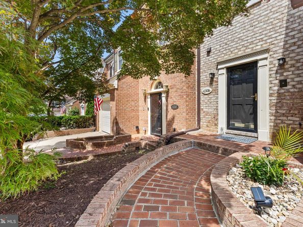 6308 Chaucer View Circle, Alexandria VA 22304