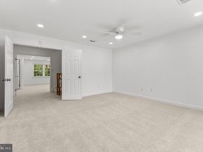 6308 Chaucer View Circle, Alexandria VA 22304