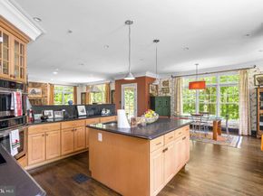 6629 81st Street, Cabin John MD 20818