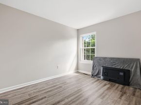 45 Honey Locust Lane, Newtown PA 18940