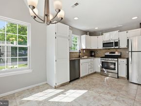 45 Honey Locust Lane, Newtown PA 18940