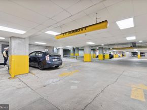 112 N 2nd Street 5D5, Philadelphia PA 19106