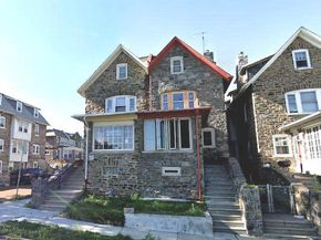 1421 W Fisher Avenue, Philadelphia PA 19141